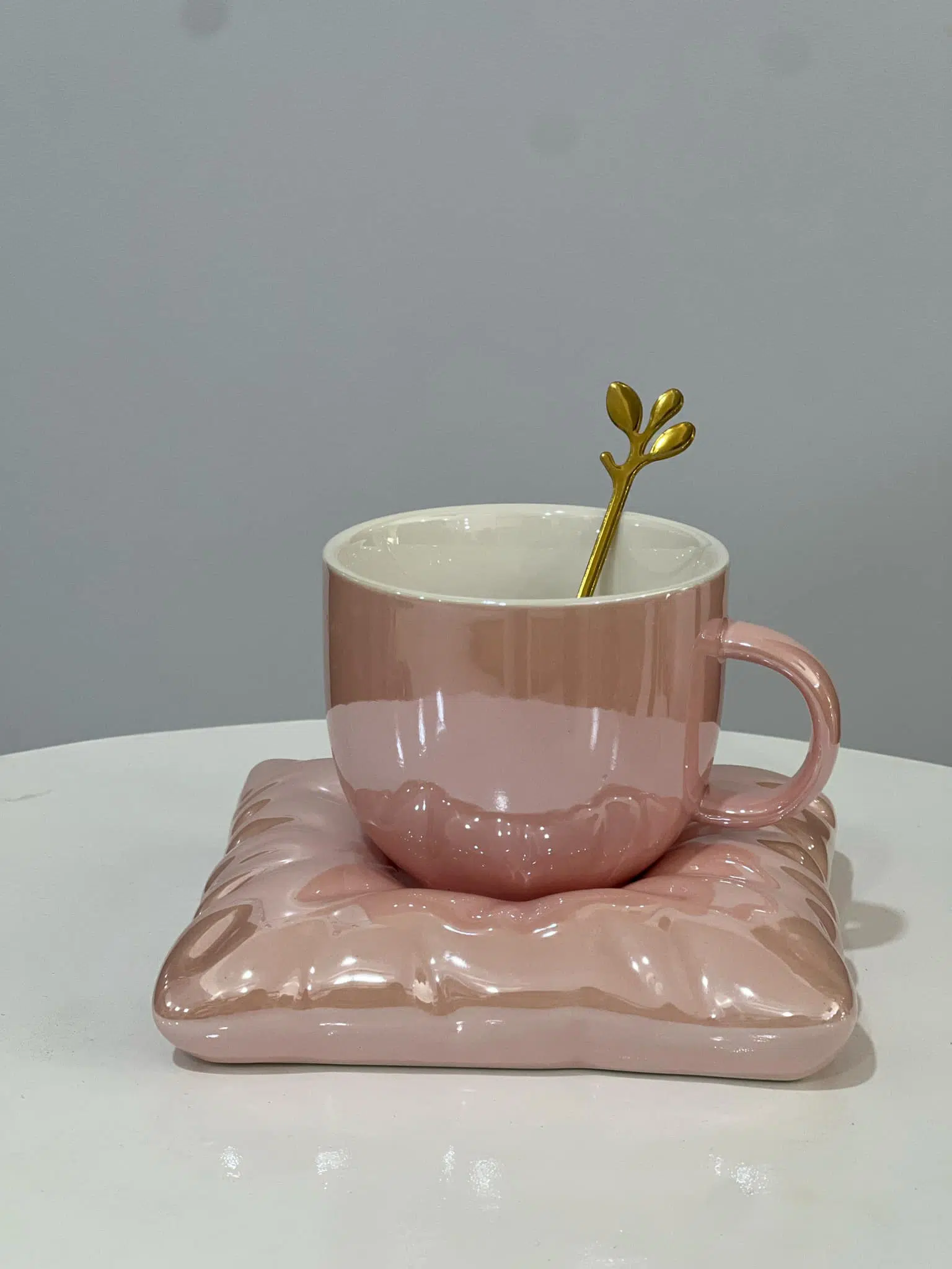 MUG HZ770-199