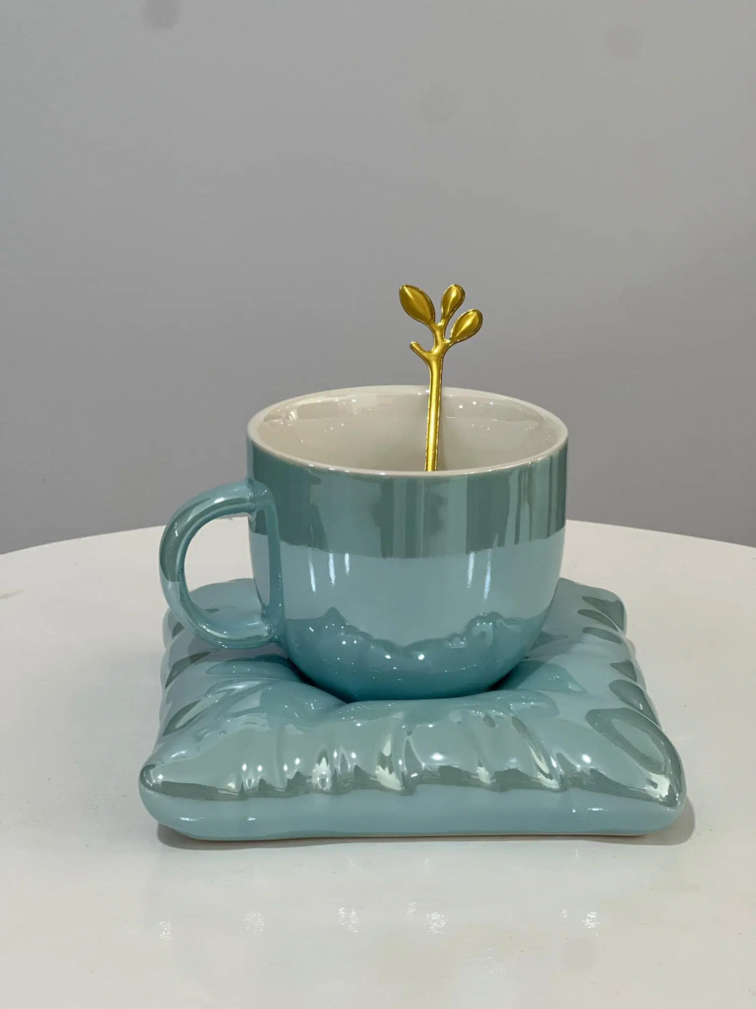 MUG HZ770-199