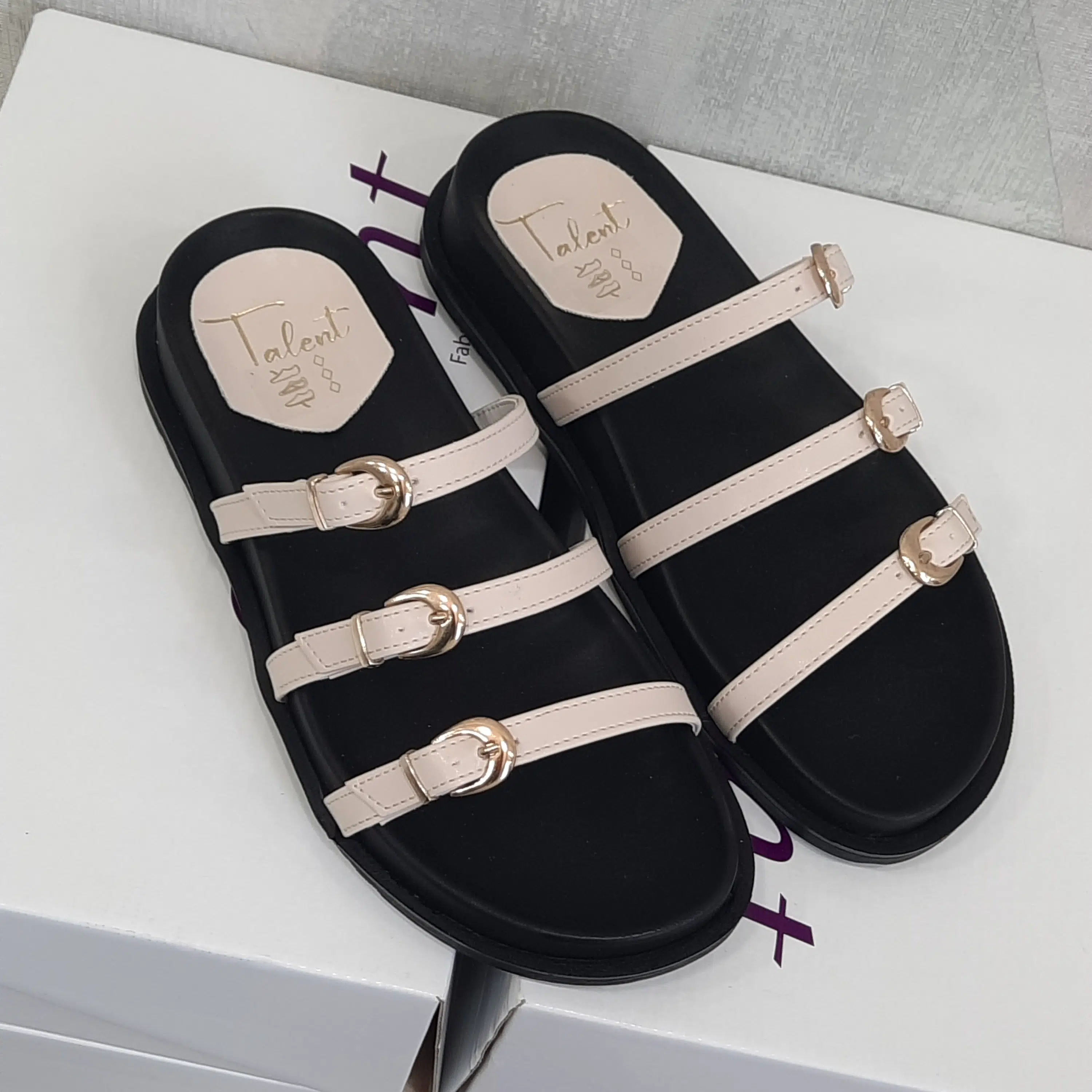 MULES AVEC 3 BOUCLES