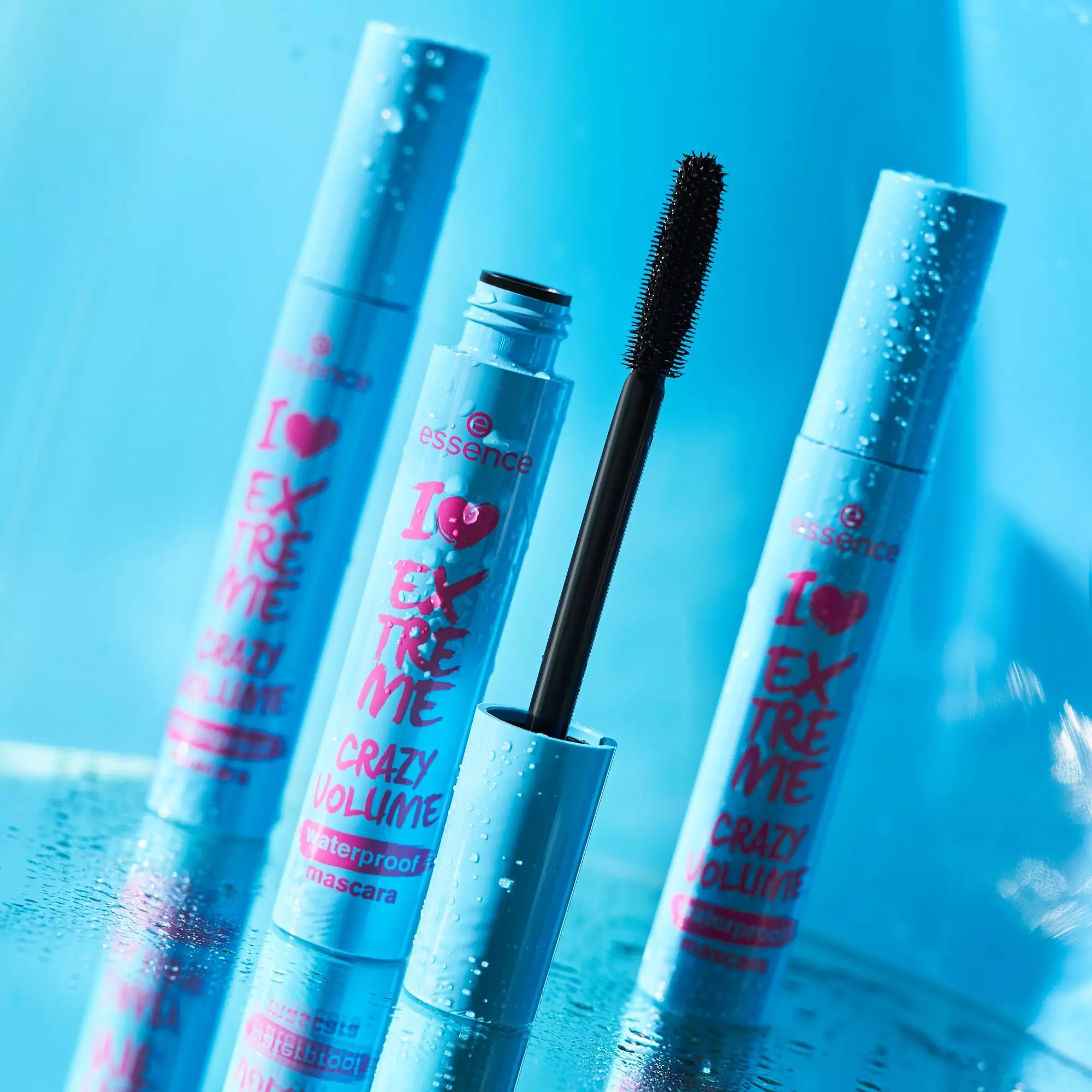 essence - I LOVE EXTREME CRAZY VOLUME waterproof mascara