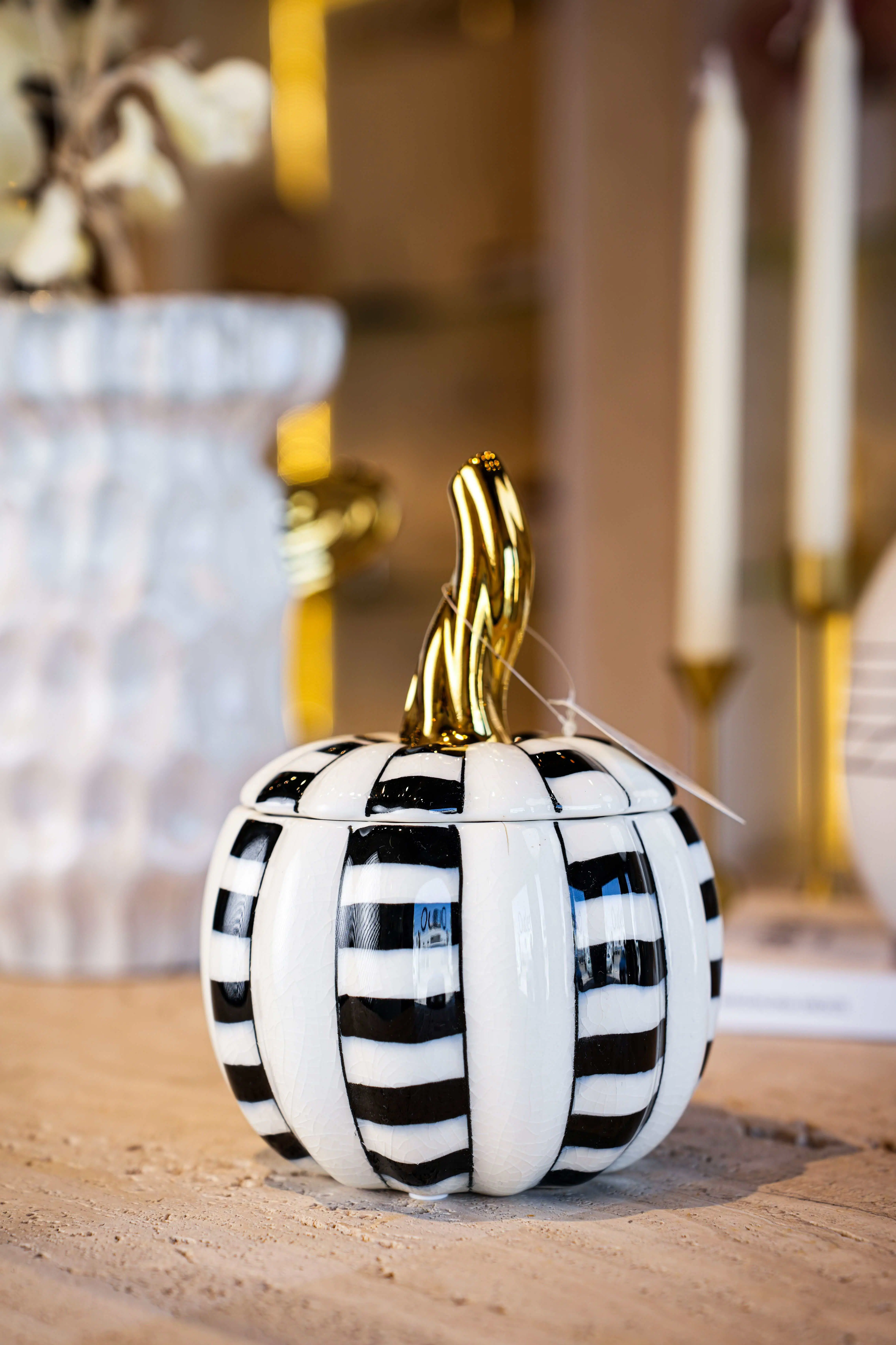 Round pumpkin pot