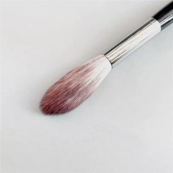SEPHORA - PRO PINCEAU MÉLANGEUR POIDS PLUME 93 SCELLÉ AVEC CAPUCHON EN PLASTIQUE