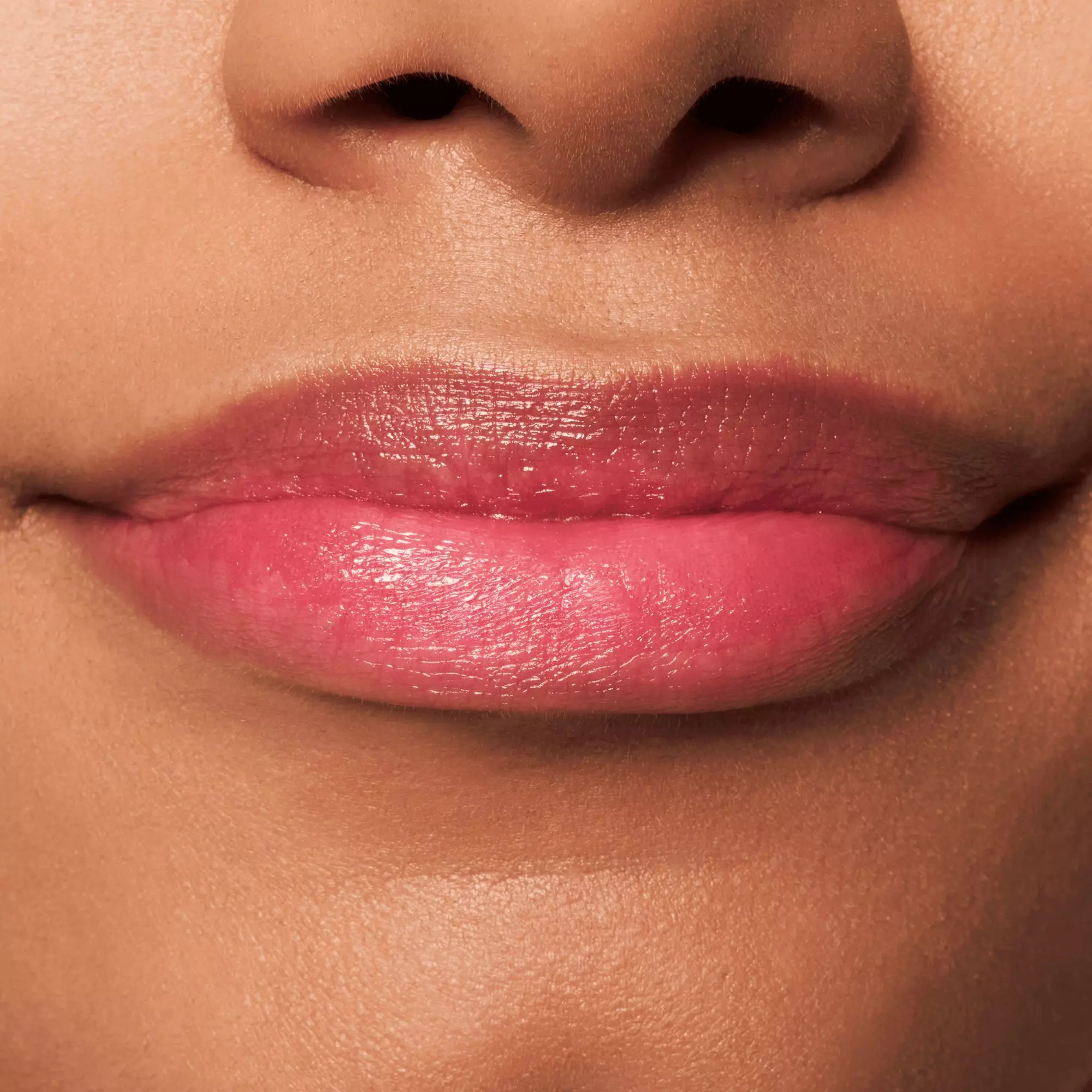 essence - META GLOW COLOUR CHANGING LIPSTICK rouge à lèvres révélateur de couleur