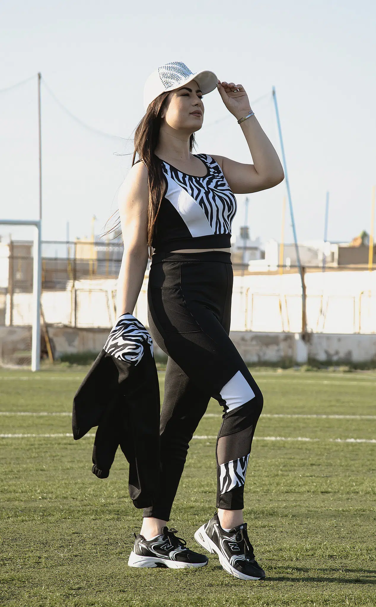 Tenue Tina