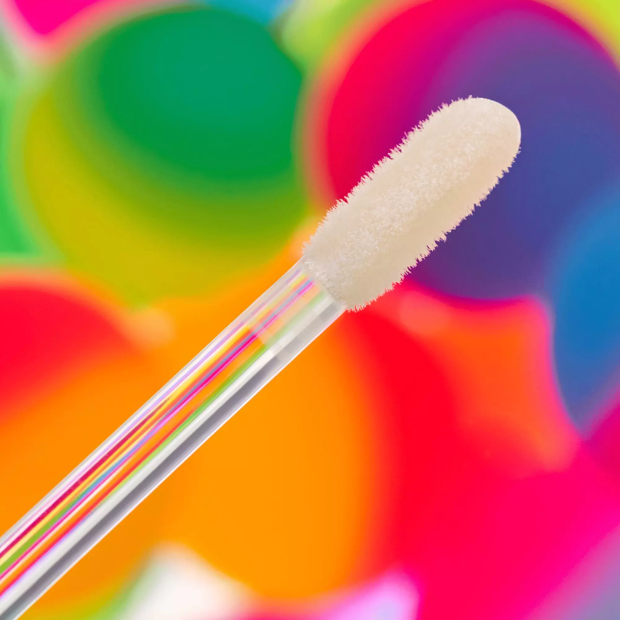 essence - META GLOW MULTI-REFLECTIVE LIPGLOSS
