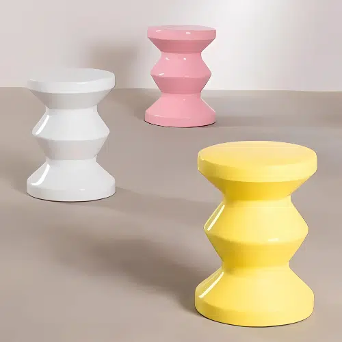 Table d’appoint– 31,5 cm x H47 cm– design polyvalent