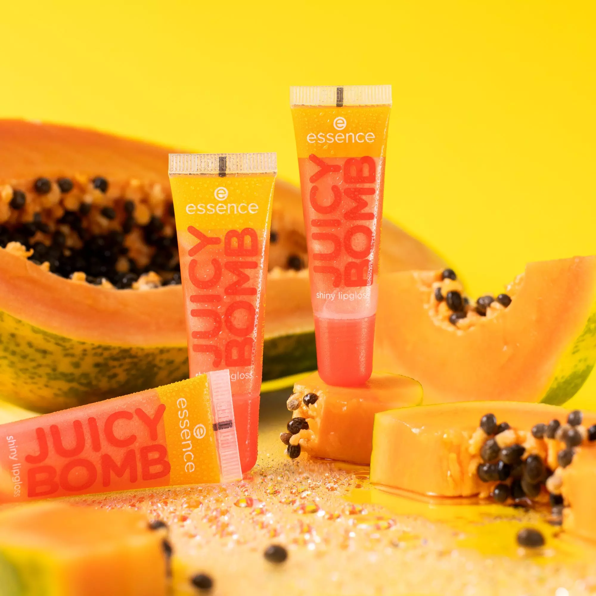 essence - JUICY BOMB shiny lipgloss - 103
