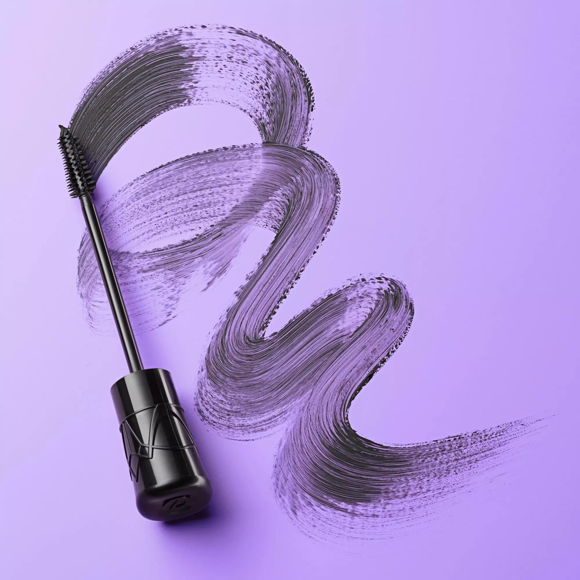 essence - call me Queen dramatic false lash effect mascara