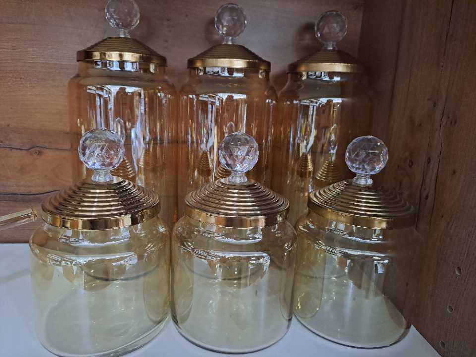 Série des boites en verre