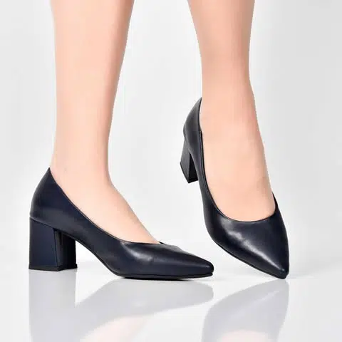 Escarpins Femmes en cuir Bleu