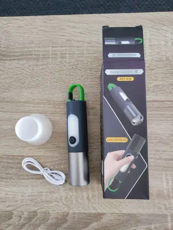 Lampe torche de poche LED multifonctionnelle 4 modes de zoom