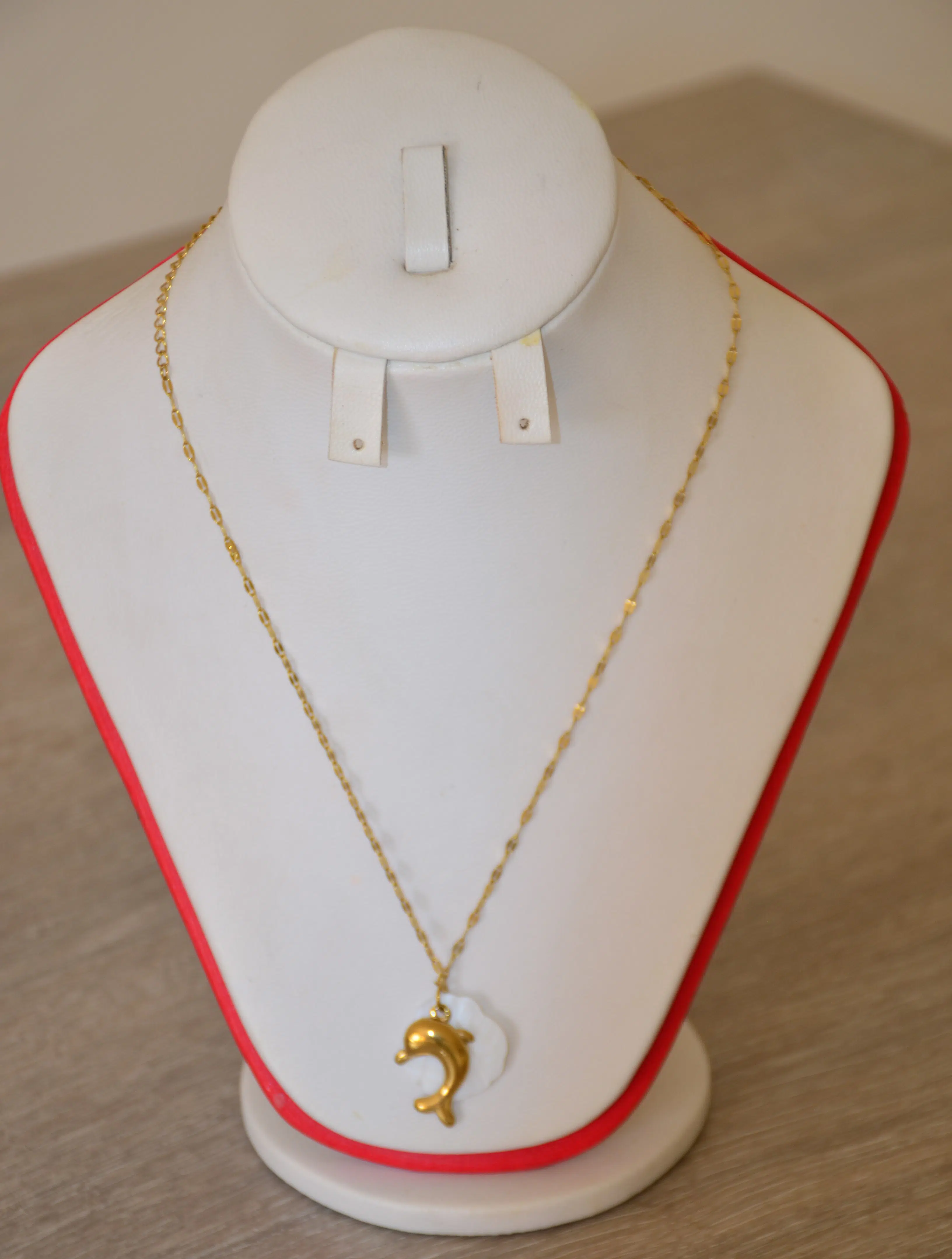 collier en ascier inoxidable tamponné - tortue