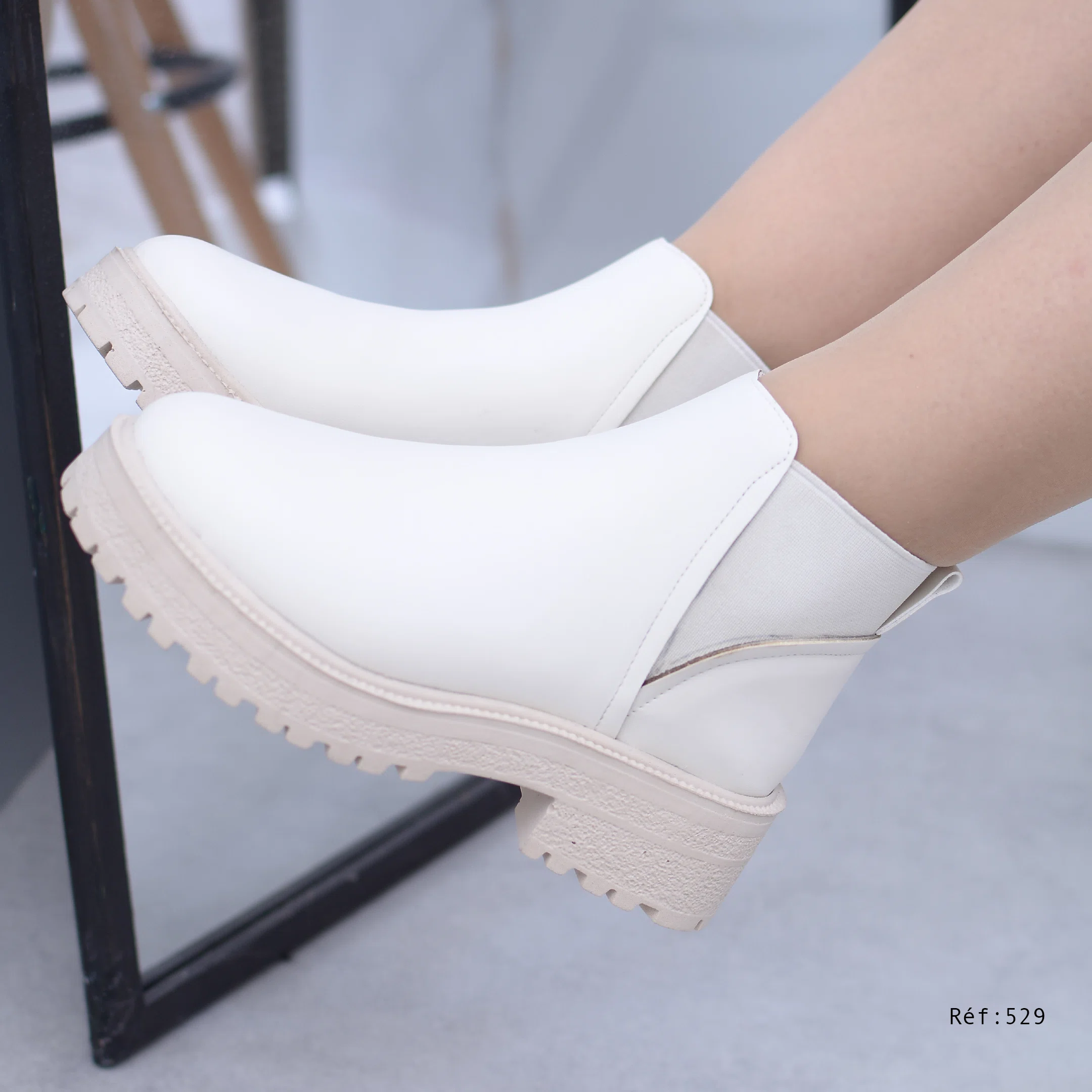 BOTTINES