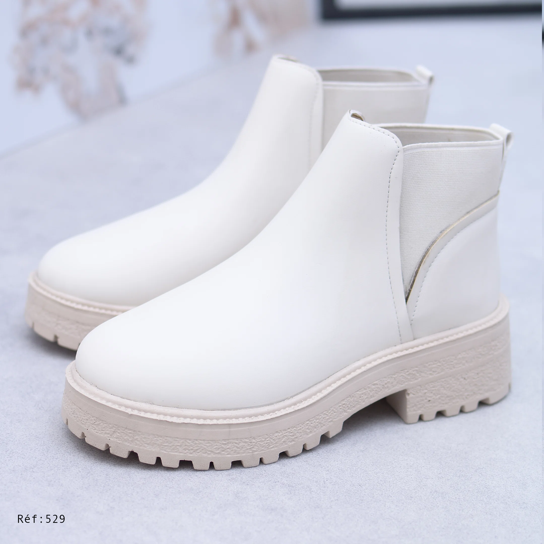 BOTTINES