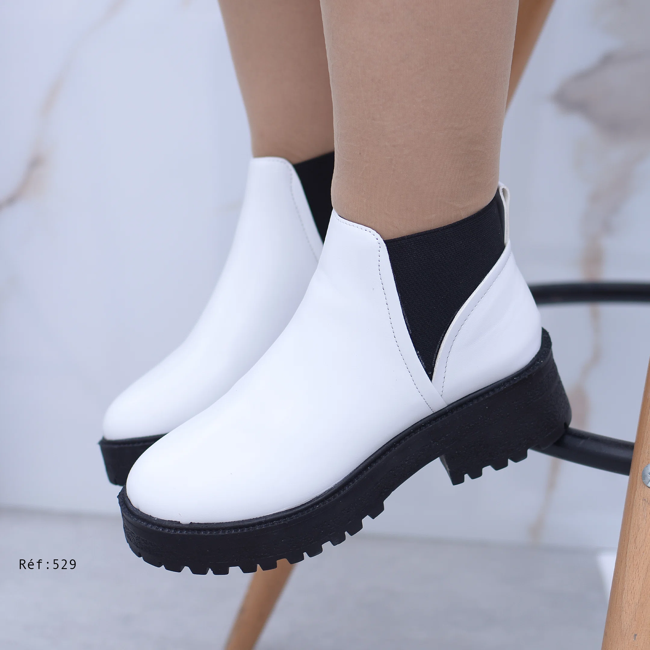 BOTTINES