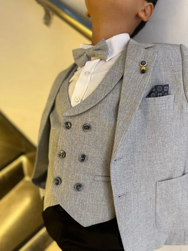Costume Garçon 7 Pièces – Réf M2435 – (1 an à 10 ans) – Gris Élégant