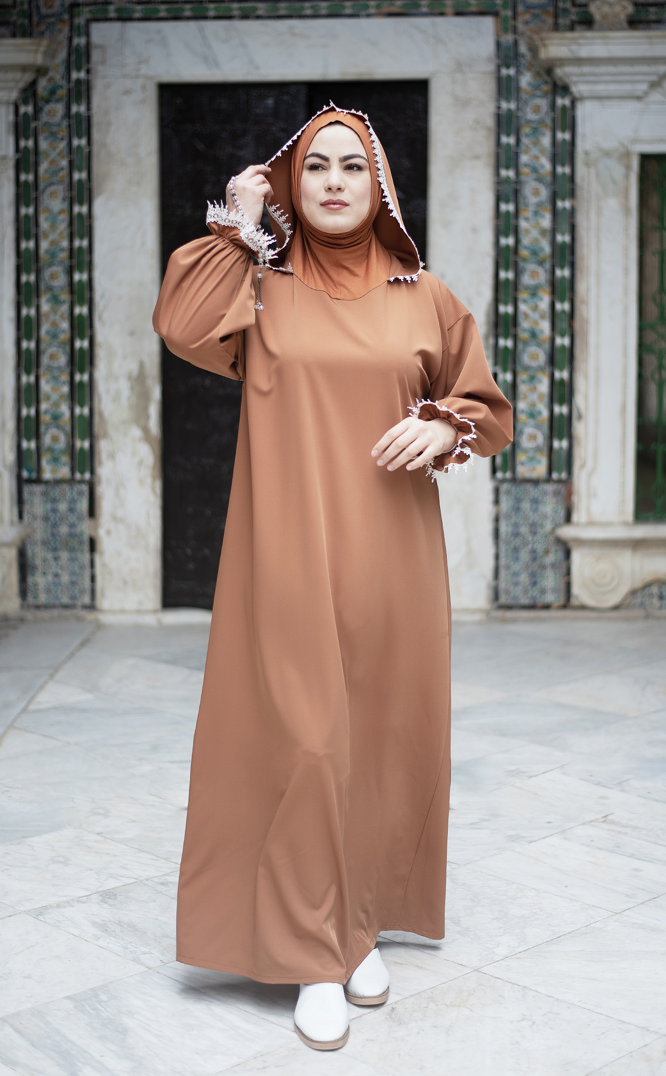Abaya Feriel