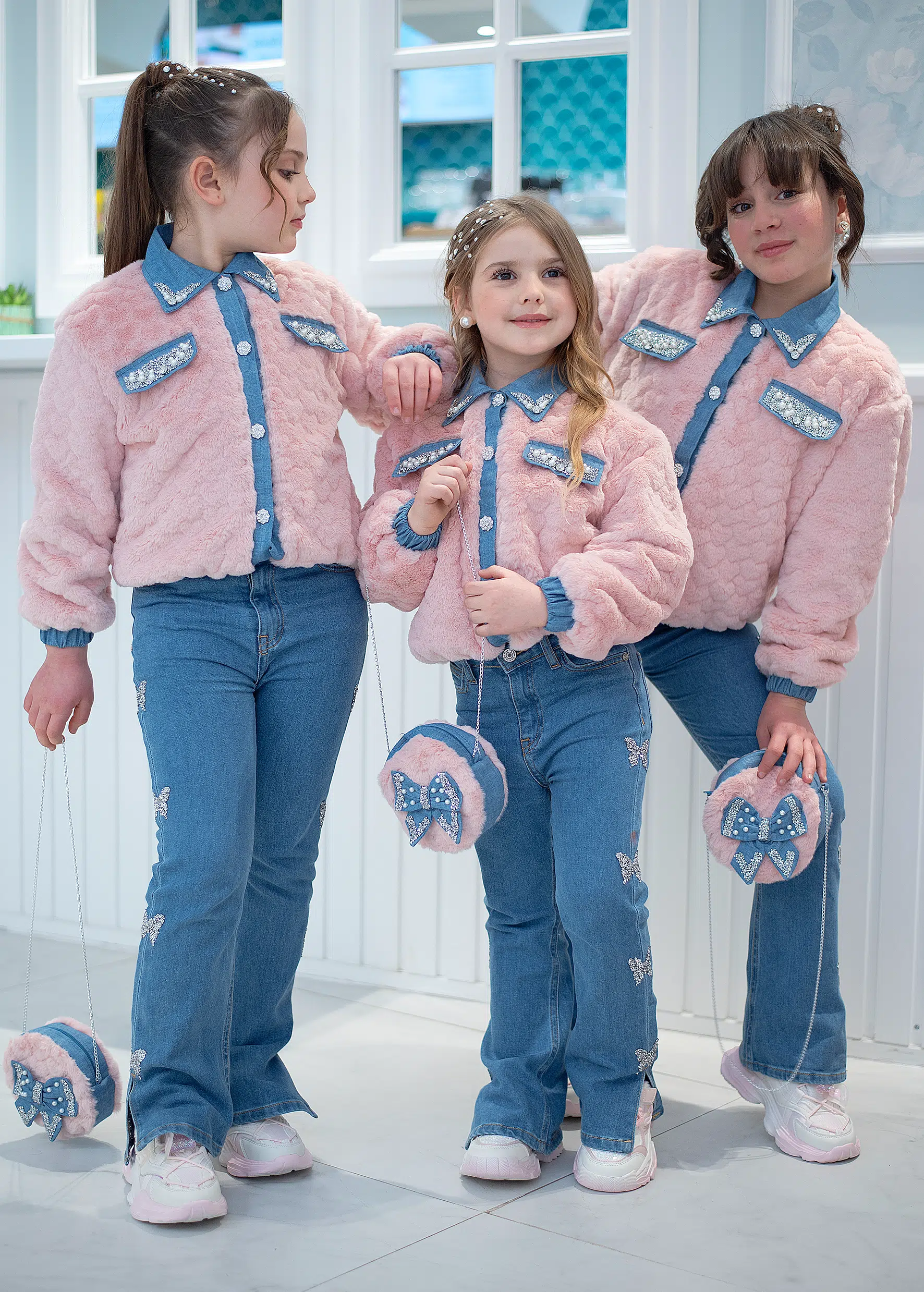 Ensemble Alaa Kids