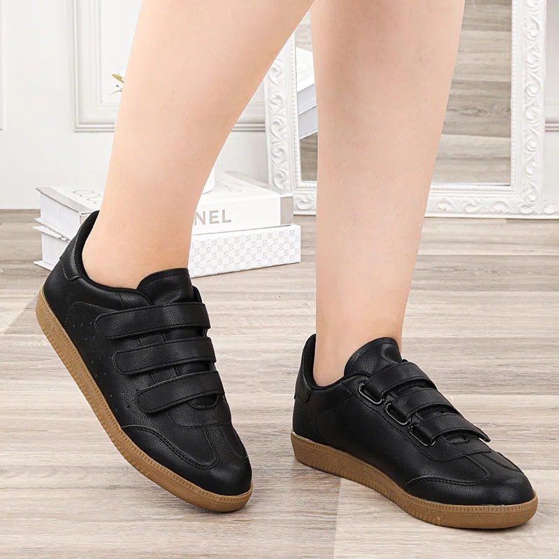 Basket Femme Réf 2500