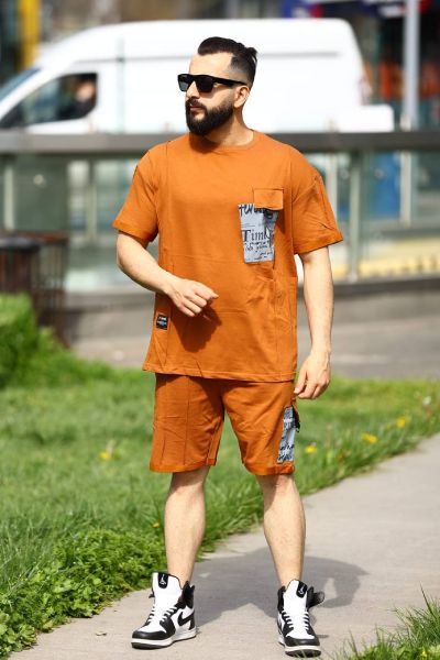 Ensemble "T-shirt and Short"