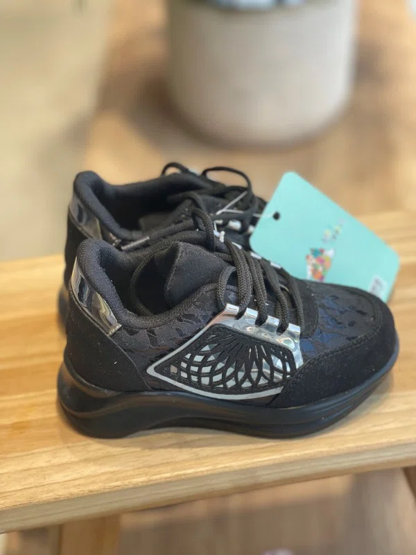 Chaussures Fille Noires et Argentées – Modèle Métallique Élégance (P27-P30)