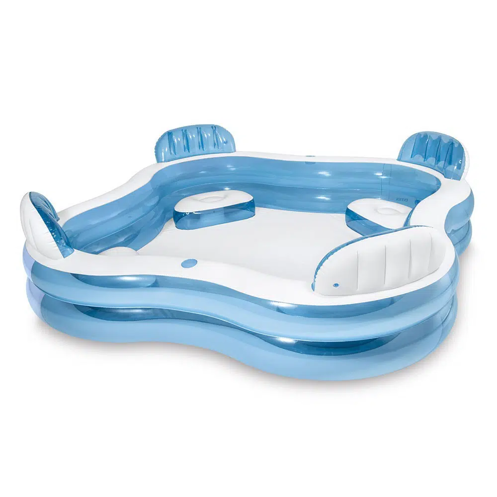 Piscine Family Lounge