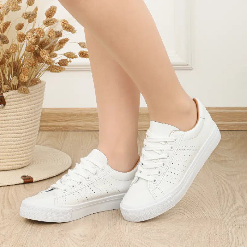 Basket Femme Réf KS3014