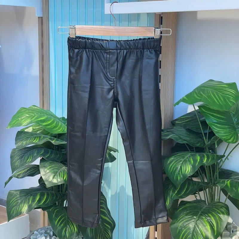 Legging Similicuir Noir – Réf LR54168 (2-8 ans)