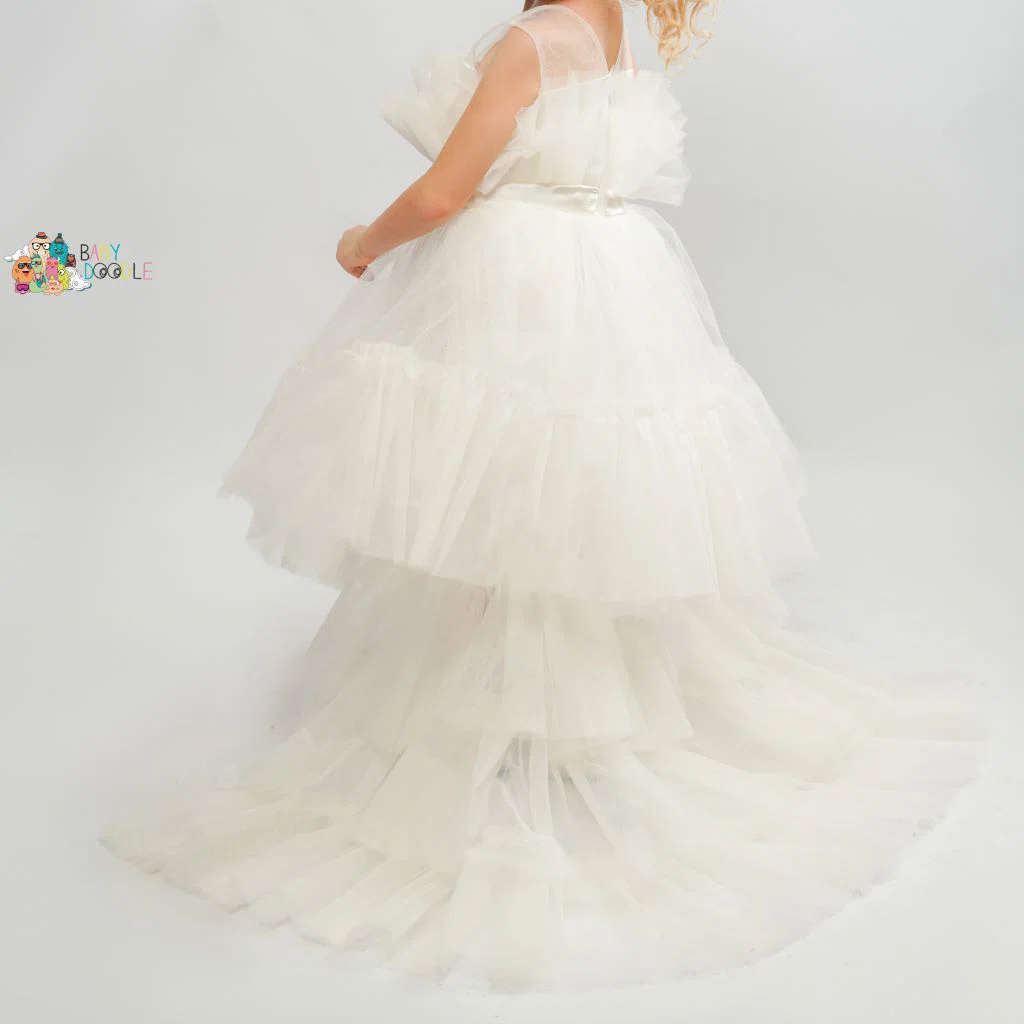 Robe Princesse Blanche avec Traîne – Réf 1 – Tailles 2-9 ans
