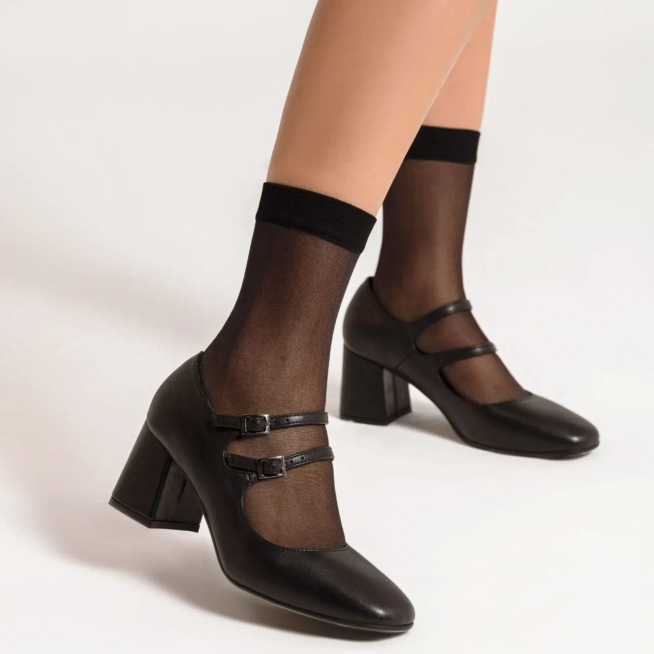 ESCARPINS ET DERBIES