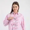 💎 قميص راقٍ بخطوط زرقاء وزينة فيونكات فاخرة – أناقة ناعمة بلمسة ملكية 💎