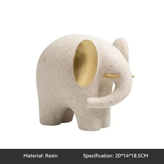 Elephant oreilles et cornes dorées
