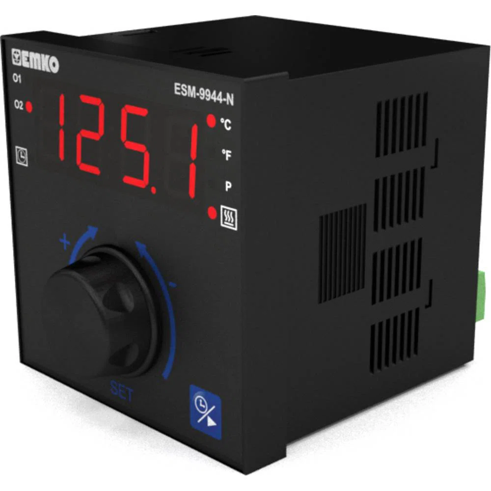 Régulateur de température 220V  96x96mm ESM-9944
