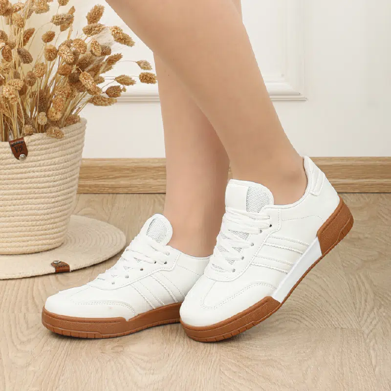Basket Femme Réf KS3033