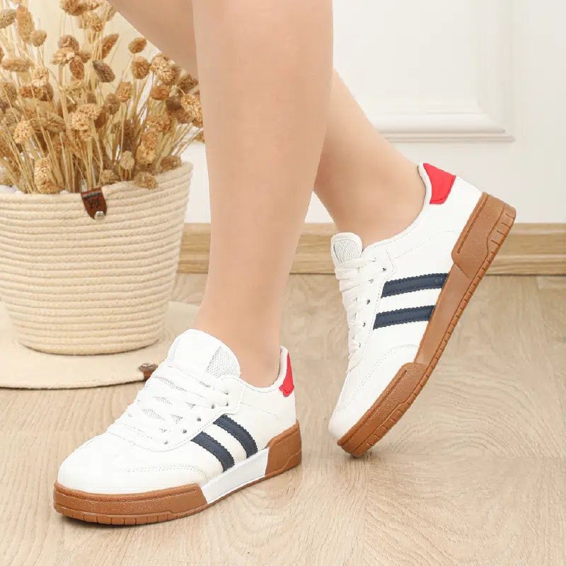 Basket Femme Réf KS3033