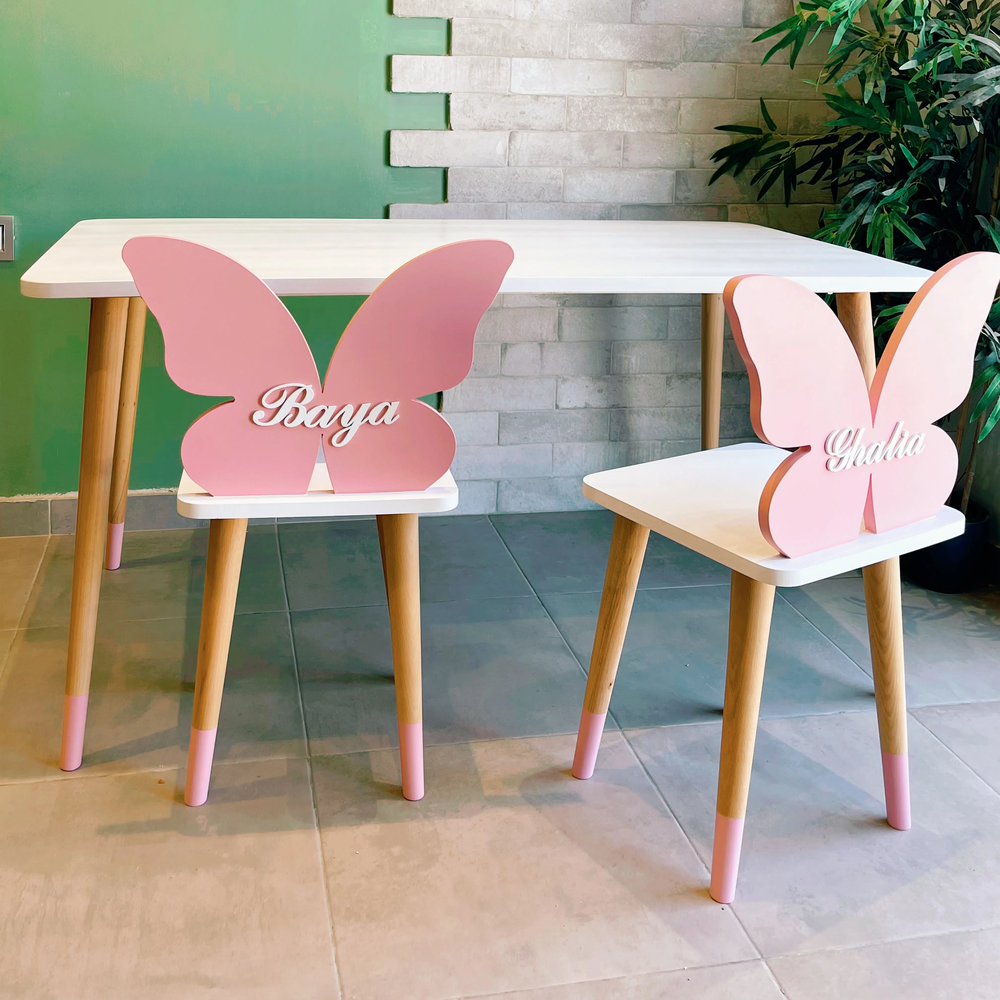 Table + Chaise Enfant Personnalisée (6-12 ans)