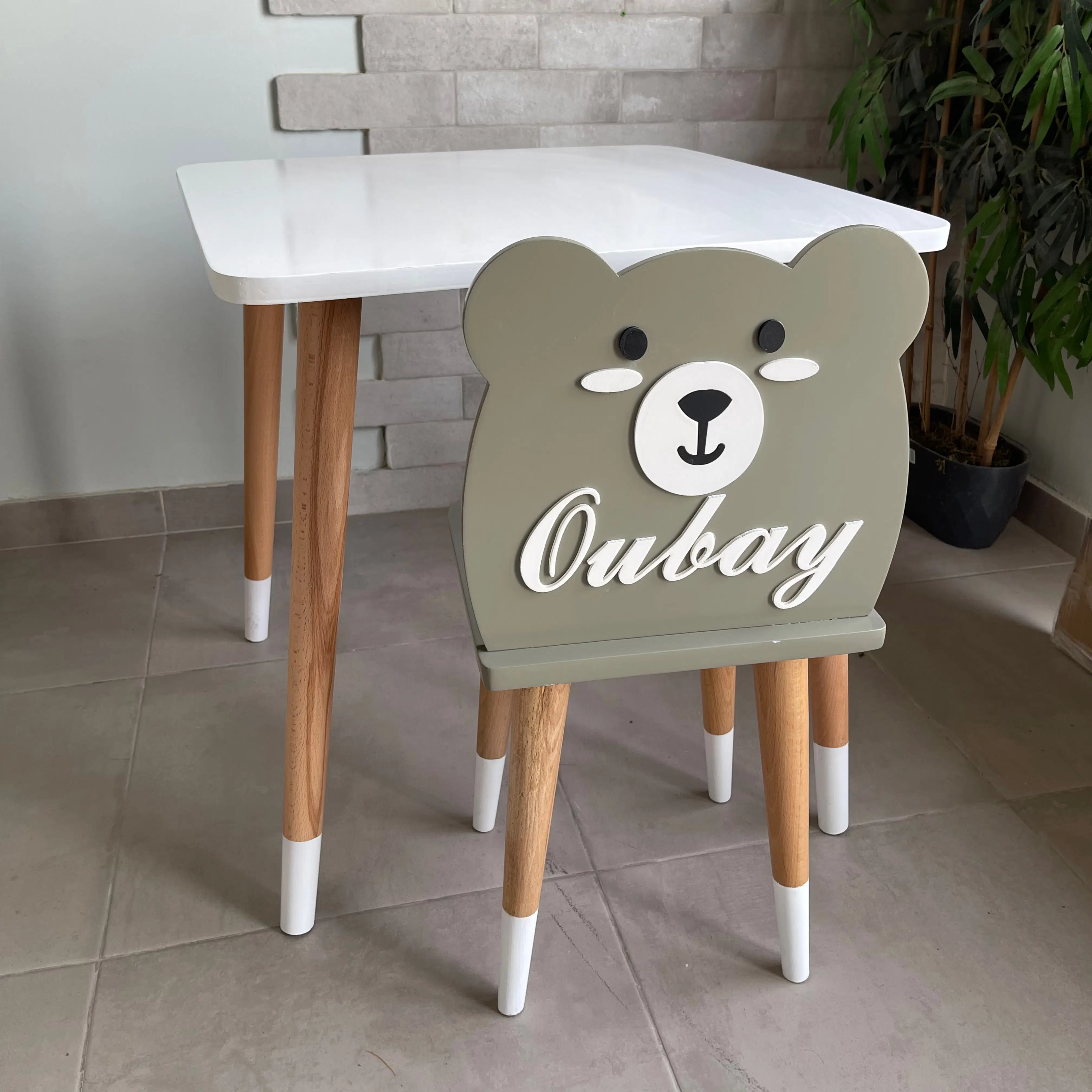 Table + Chaise Enfant Personnalisée (1-3 ans)
