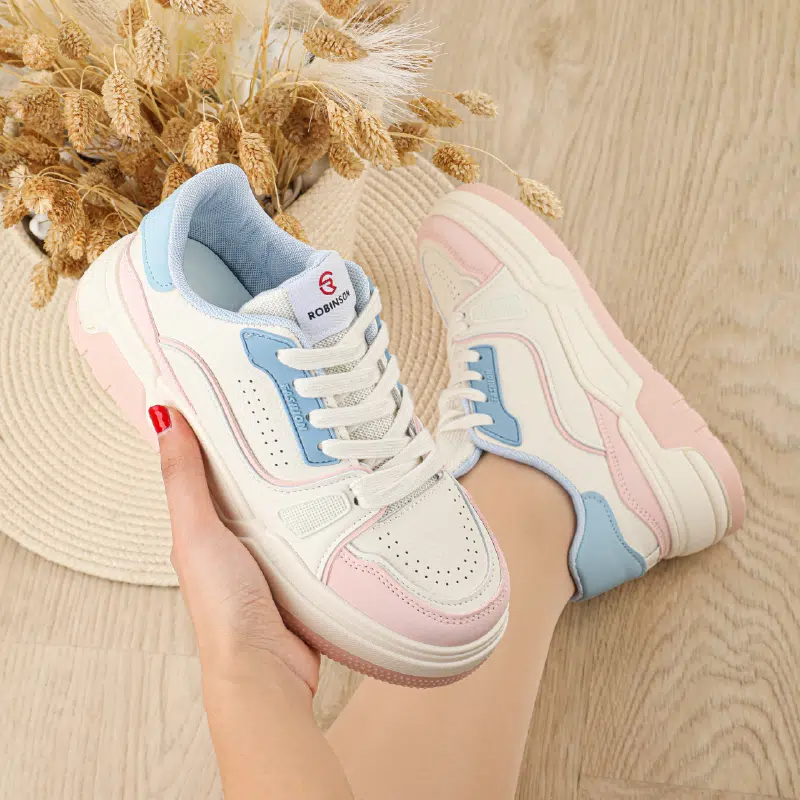 Basket Femme Réf SS506